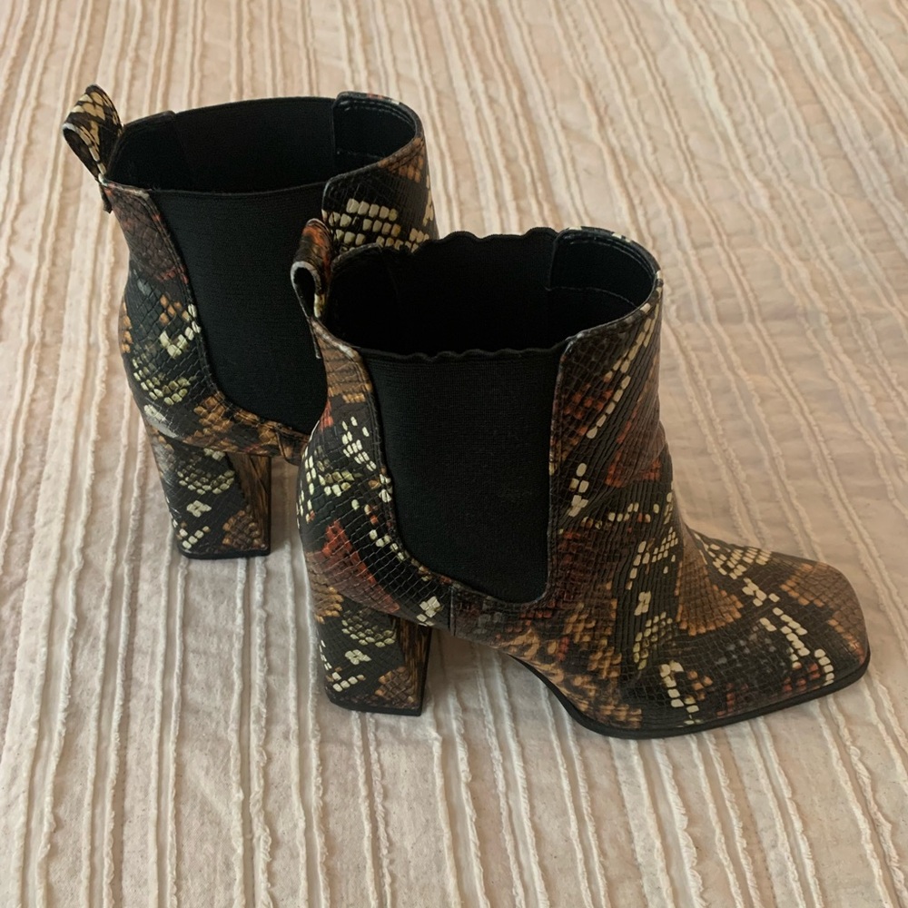 Sam Edelman Circus Snake Boots